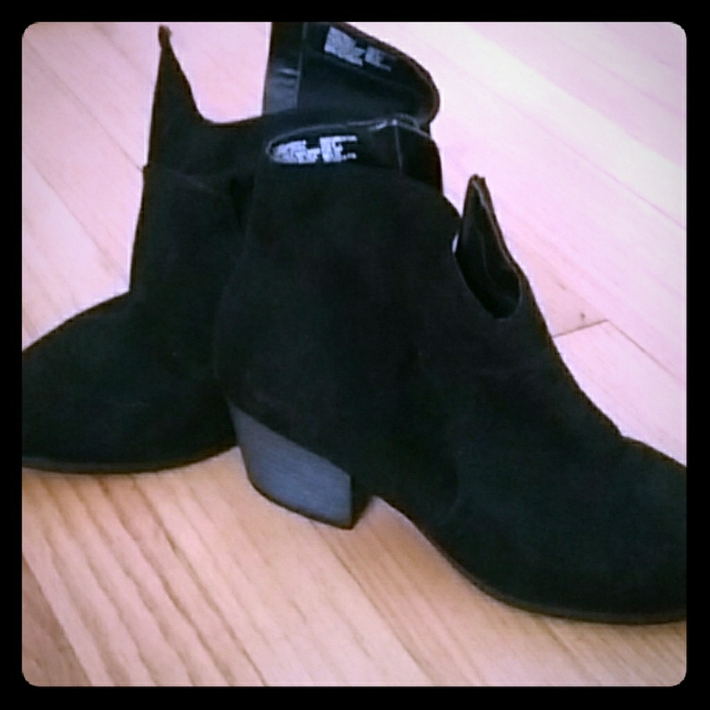 Black booties
